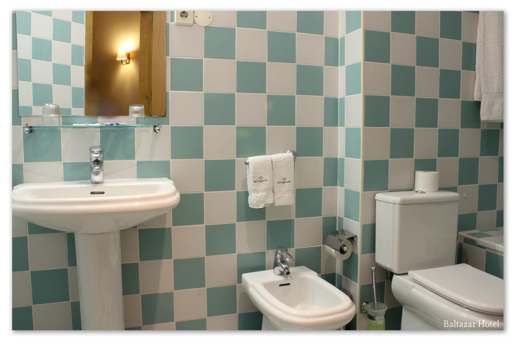 ג'רס Baltazar Hotel חדר תמונה